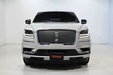 ⁦Lincoln Navigator IV⁩