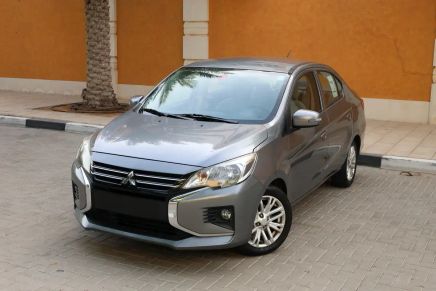 Mitsubishi Attrage أنا فيس ليفت