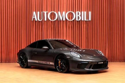 Porsche 911 GT3 عملية فيس ليفت 991