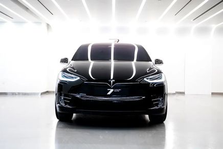 ⁦Tesla Model X I⁩