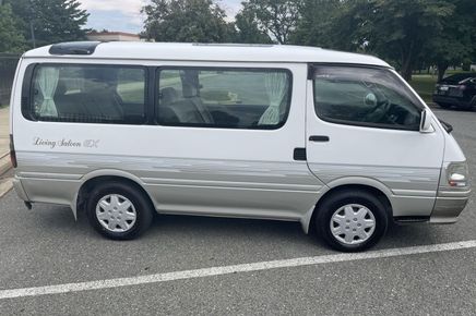 Toyota HiAce H200