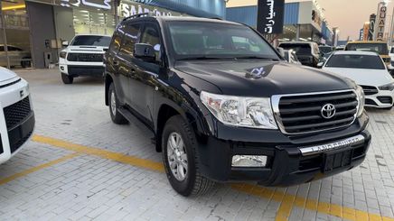 Toyota Land Cruiser السلسلة 200