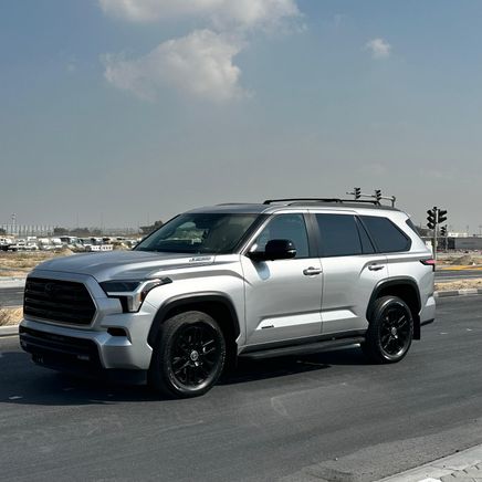 ⁦Toyota Sequoia ثالثاً⁩