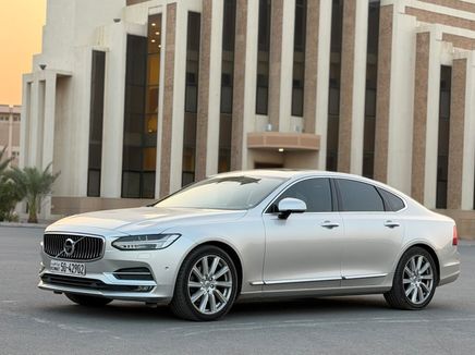 ⁦Volvo S90 ثانياً⁩