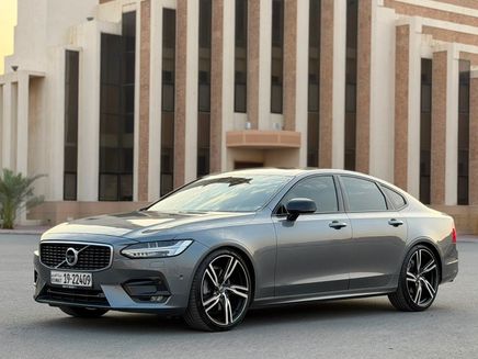 ⁦Volvo S90 ثانياً⁩