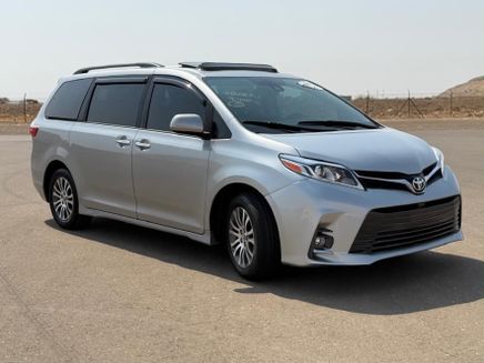⁦Toyota Sienna III Facelift 2⁩