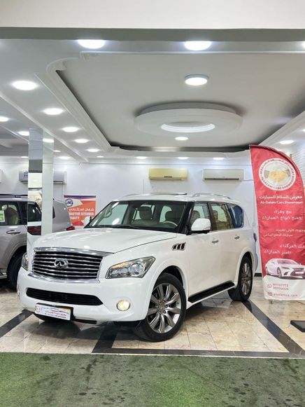 Infiniti QX80 I (Z62)