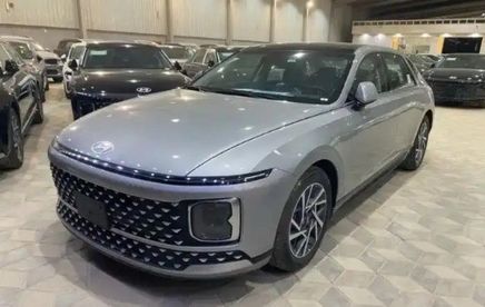 Hyundai Azera الرابع