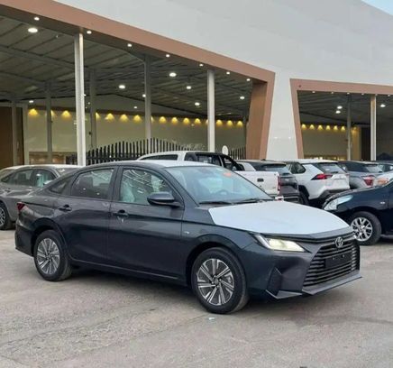Toyota Yaris IV (AC100)