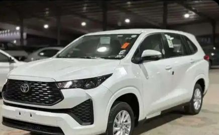 Toyota Innova ثالثًا