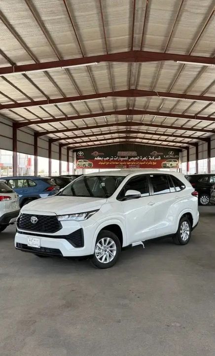 Toyota Innova III