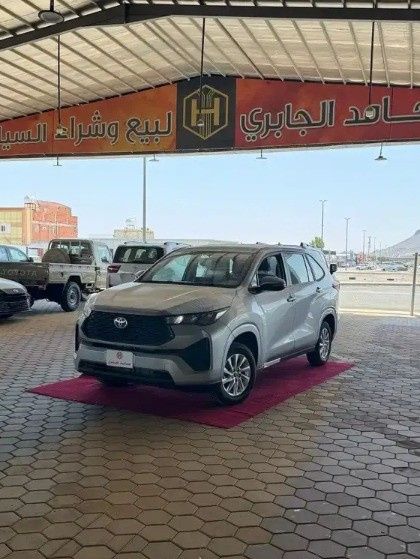 Toyota Innova ثالثًا