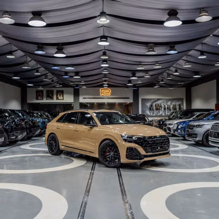 Audi RS Q8 أنا فيس ليفت