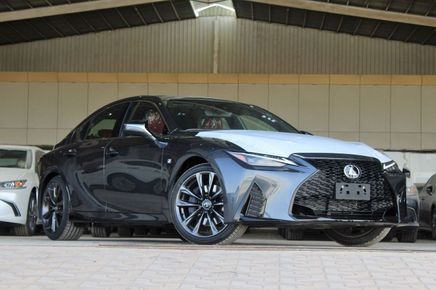 Lexus IS ثالثاً فيس ليفت 3