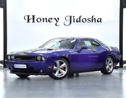 Dodge Challenger ثالثاً فيس ليفت