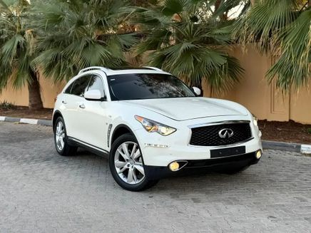 Infiniti QX70