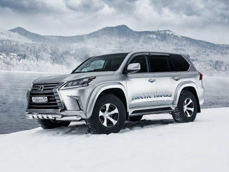 دفع رباعي 5 أبواب Arctic Trucks