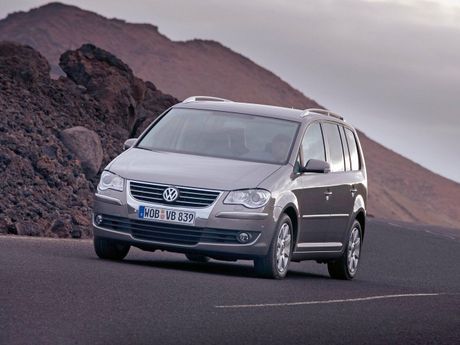 Compact Van