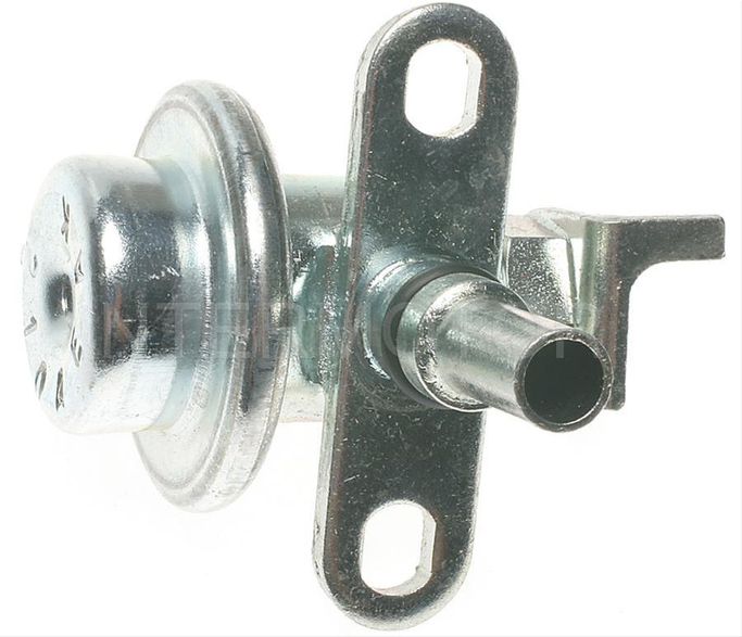SMP-PR33, Standard Motor Fuel Pressure Regulators for 1984-1987 VAN - PR33 in UAE, Dubai. Condition - new. Price 640 AED. Photo, seller contacts | AUTO.AE
