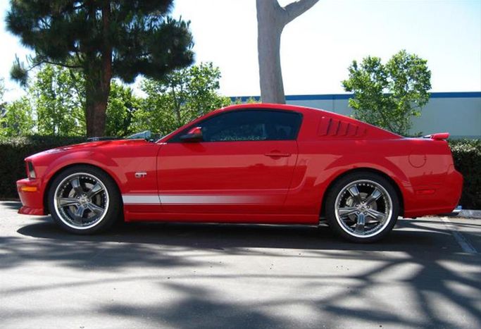 SDA-555-8206, Steeda Ford Mustang Ultralite Suspension Springs for 2005-2014 MUSTANG - 555-8206 في الإمارات العربية المتحدة, دبي. Condition - new. Price ⁦1,750 AED⁩. Photo, seller contacts | AUTO.AE