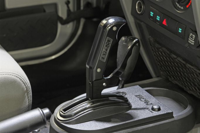 BMM-81177, B&M Magnum Grip Pro Stick Shifters for 2007-2010 WRANGLER - 81177 في الإمارات العربية المتحدة, دبي. Condition - new. Price ⁦2,390 AED⁩. Photo, seller contacts | AUTO.AE