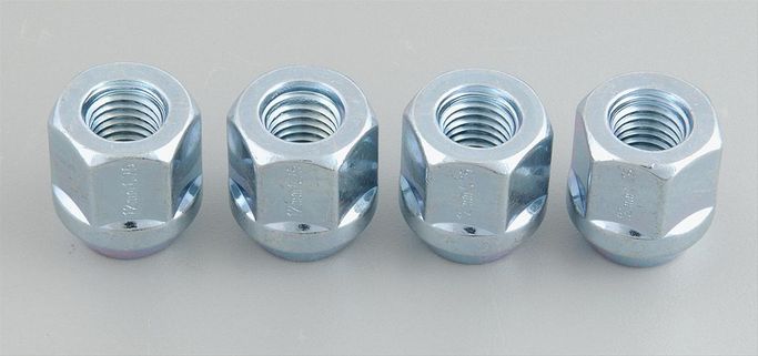 SUM-7540022, Summit Racing™ Lug Nuts SUM-7540022 في الإمارات العربية المتحدة, دبي. Condition - new. Price ⁦30 AED⁩. Photo, seller contacts | AUTO.AE