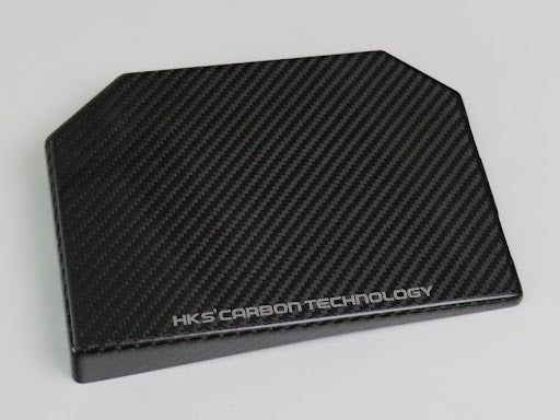 70026-AT014, HKS 70026-AT014 Fuse Box Cover (carbon) for TOYOTA GR Corolla (G16E-GTS) 2022+ в ОАЭ, Дубай. Состояние - новое. Цена ⁦570 AED⁩. Фото, контакты продавца | AUTO.AE