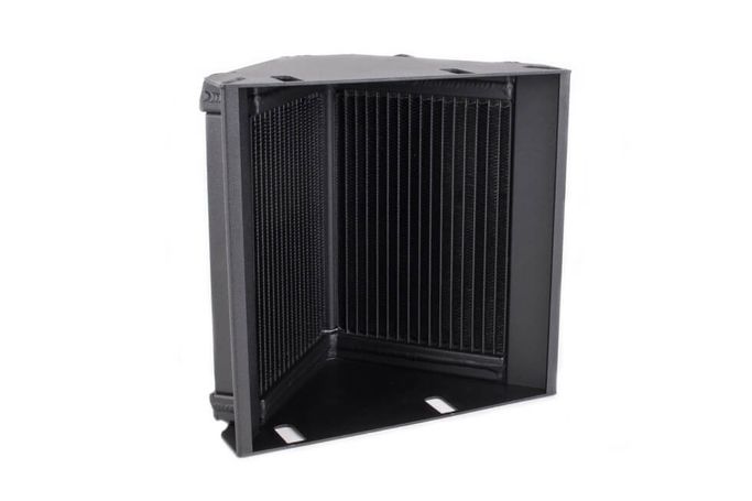 FMCCRAD8-OUTLET, FORGE FMCCRAD8-OUTLET Side Mount Radiator for MERCEDES W176 2012-2018/ CLA45 AMG 2013-2019 في الإمارات العربية المتحدة, دبي. Condition - new. Price 5,540 AED. Photo, seller contacts | AUTO.AE