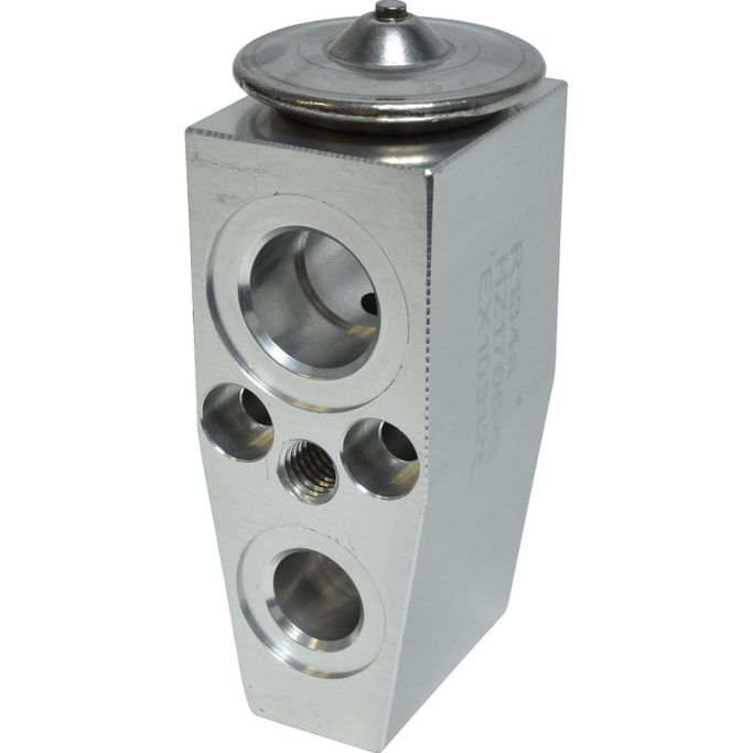 UAC-EX10312C, Universal Air Conditioner Air Conditioning Expansion Valves for 2005 EQUINOX, 2005-2007 VUE - EX 10312C в ОАЭ, Дубай. Состояние - новое. Цена ⁦90 AED⁩. Фото, контакты продавца | AUTO.AE