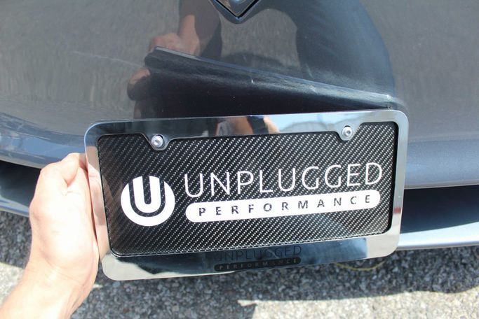UP-M3-302-2.1, UNPLUGGED PERFORMANCE UP-M3-302-2.1 Ascension Front Fascia Option - Magnetic License Plate Holder for TESLA Model 3 في الإمارات العربية المتحدة, دبي. Condition - new. Price ⁦1,000 AED⁩. Photo, seller contacts | AUTO.AE