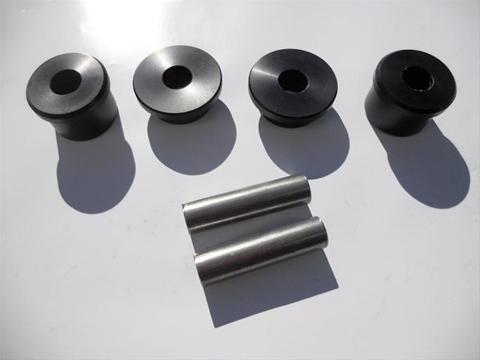 GRN-GMCABSHKIT-1, Granatelli Motor Sports Control Arm Bushings for 1979-2004 MUSTANG - GM-CABSHKIT-1 في الإمارات العربية المتحدة, دبي. Condition - new. Price ⁦360 AED⁩. Photo, seller contacts | AUTO.AE