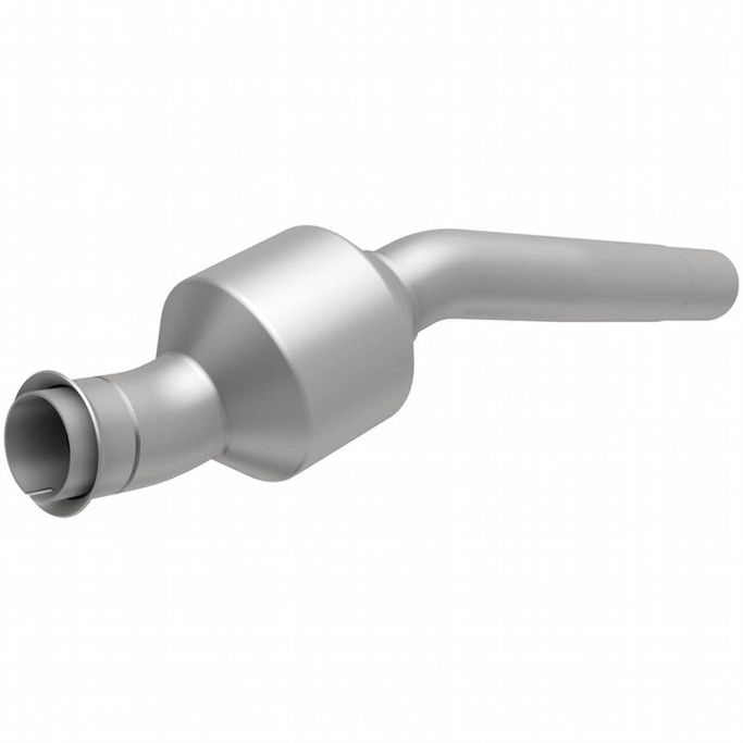 51637, MAGNAFLOW 51637 Catalytic Converter Direct-Fit OEM Grade for VW Golf / AUDI A3 2010-2014 في الإمارات العربية المتحدة, دبي. Condition - new. Price ⁦2,740 AED⁩. Photo, seller contacts | AUTO.AE