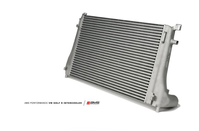 AMS.21.09.0001-1, AMS AMS.21.09.0001-1 Front Mount Intercooler VW GOLF R MK7 في الإمارات العربية المتحدة, دبي. Condition - new. Price ⁦5,350 AED⁩. Photo, seller contacts | AUTO.AE