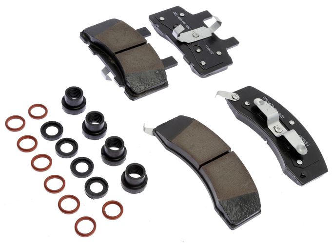 ADO-17D370CHF1, ACDelco Gold Ceramic Brake Pads 19428066 في الإمارات العربية المتحدة, دبي. Condition - new. Price 230 AED. Photo, seller contacts | AUTO.AE