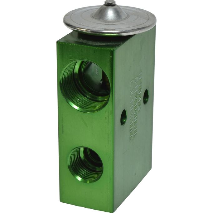 UAC-EX10319C, Universal Air Conditioner Air Conditioning Expansion Valves for 2003-2004 EXPEDITION, NAVIGATOR - EX 10319C في الإمارات العربية المتحدة, دبي. Condition - new. Price ⁦90 AED⁩. Photo, seller contacts | AUTO.AE