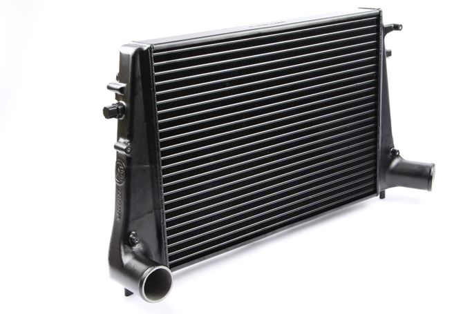 WGT-200001057, Wagner Tuning Competition Intercoolers 200001057 في الإمارات العربية المتحدة, دبي. Condition - new. Price ⁦3,580 AED⁩. Photo, seller contacts | AUTO.AE