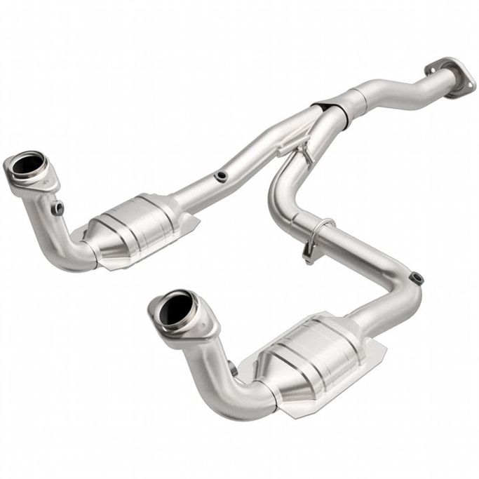 23957, MAGNAFLOW 23957 Catalytic Converter Direct-Fit HM Grade for JEEP Liberty 2005-2007 في الإمارات العربية المتحدة, دبي. Condition - new. Price ⁦9,870 AED⁩. Photo, seller contacts | AUTO.AE