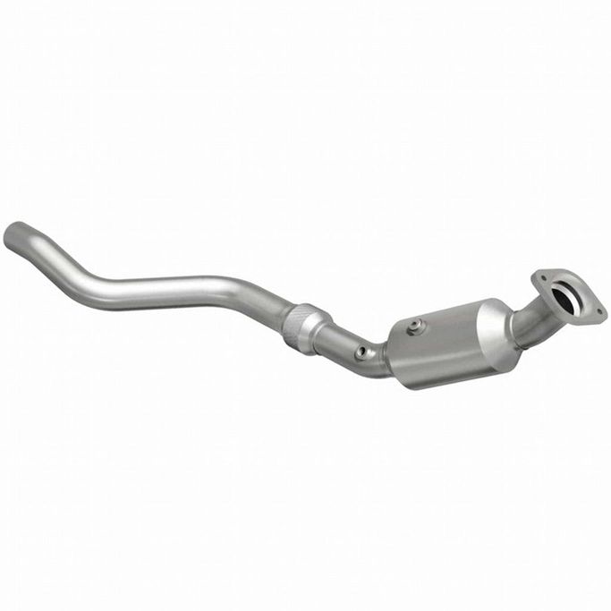 26204, MAGNAFLOW 26204 Catalytic Converter Direct-Fit HM Grade for CHRYSLER 300 2005-2019 в ОАЭ, Дубай. Состояние - новое. Цена ⁦3 370 AED⁩. Фото, контакты продавца | AUTO.AE