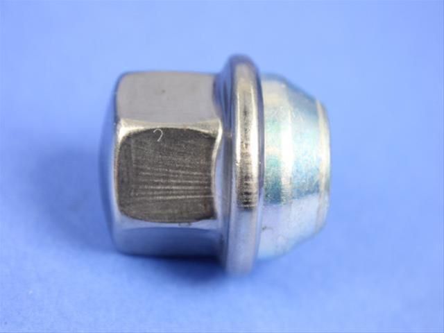 MOP-06509873AA, Mopar Replacement Wheel Lug Nuts for 2011-2019 300, CHALLENGER, CHARGER - 06509873AA في الإمارات العربية المتحدة, دبي. Condition - new. Price ⁦100 AED⁩. Photo, seller contacts | AUTO.AE
