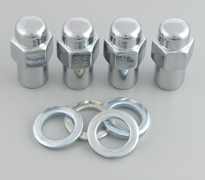 SUM-7540081, Summit Racing™ Lug Nuts SUM-7540081 في الإمارات العربية المتحدة, دبي. Condition - new. Price ⁦60 AED⁩. Photo, seller contacts | AUTO.AE
