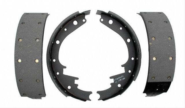ADO-17473R, ACDelco Gold Brake Shoes 18029663 in UAE, Dubai. Condition - new. Price ⁦250 AED⁩. Photo, seller contacts | AUTO.AE