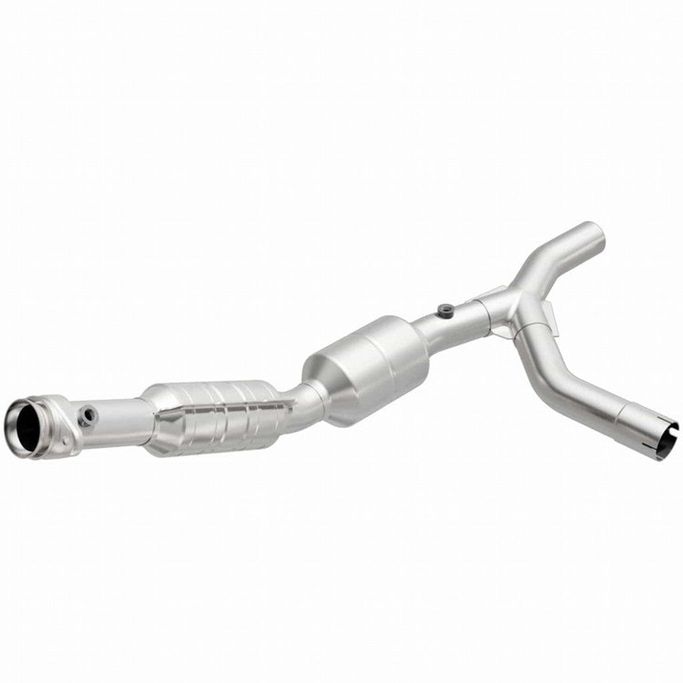 24308, MAGNAFLOW 24308 Catalytic Converter Direct-Fit HM Grade for FORD E-150 2005-2007 in UAE, Dubai. Condition - new. Price 3,980 AED. Photo, seller contacts | AUTO.AE