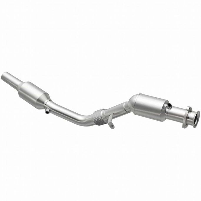 49871, MAGNAFLOW 49871 Catalytic Converter Direct-Fit OEM Grade for AUDI S4 (B7) 2004-2009 в ОАЭ, Дубай. Состояние - новое. Цена ⁦5 660 AED⁩. Фото, контакты продавца | AUTO.AE