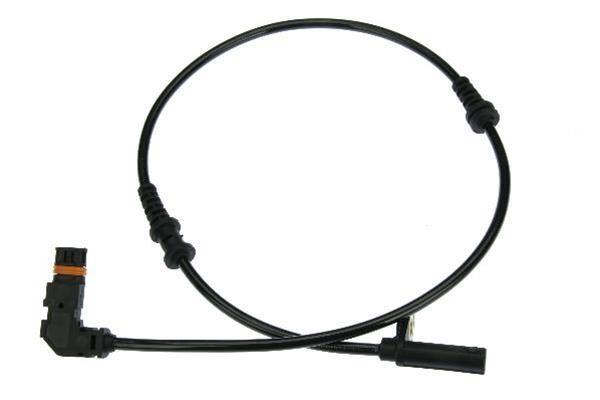 URO-017939, URO Parts ABS Speed Sensors for 2012-2015 C250, 2008-2011 C300, 2008-2015 C350 - 2049054305 في الإمارات العربية المتحدة, دبي. Condition - new. Price ⁦120 AED⁩. Photo, seller contacts | AUTO.AE