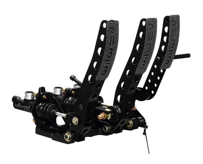 WIL-340-12410, Wilwood Floor Mount Three Pedal Assemblies 340-12410 في الإمارات العربية المتحدة, دبي. Condition - new. Price ⁦2,020 AED⁩. Photo, seller contacts | AUTO.AE