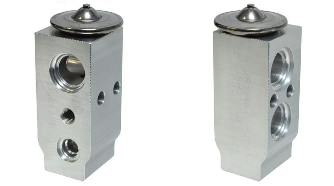 UAC-EX10249C, Universal Air Conditioner Air Conditioning Expansion Valves for 2005-2008 TIBURON, 2005-2009 TUCSON - EX 10249C in UAE, Dubai. Condition - new. Price ⁦90 AED⁩. Photo, seller contacts | AUTO.AE