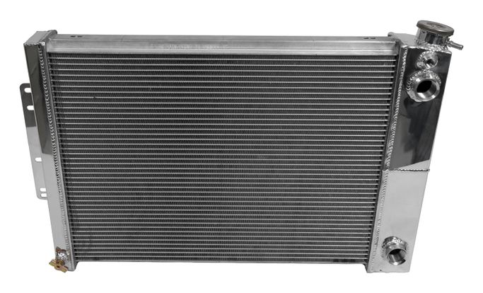 SUM-384072, Summit Racing™ Pro LS Swap Radiators for 1967-1969 CAMARO, FIREBIRD - SUM-384072 في الإمارات العربية المتحدة, دبي. Condition - new. Price 1,650 AED. Photo, seller contacts | AUTO.AE