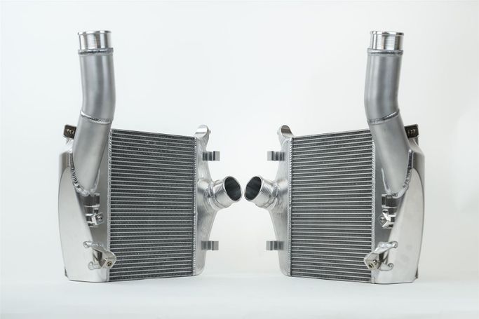 CSF-8211R, CSF Intercoolers 8211R in UAE, Dubai. Condition - new. Price 28,630 AED. Photo, seller contacts | AUTO.AE