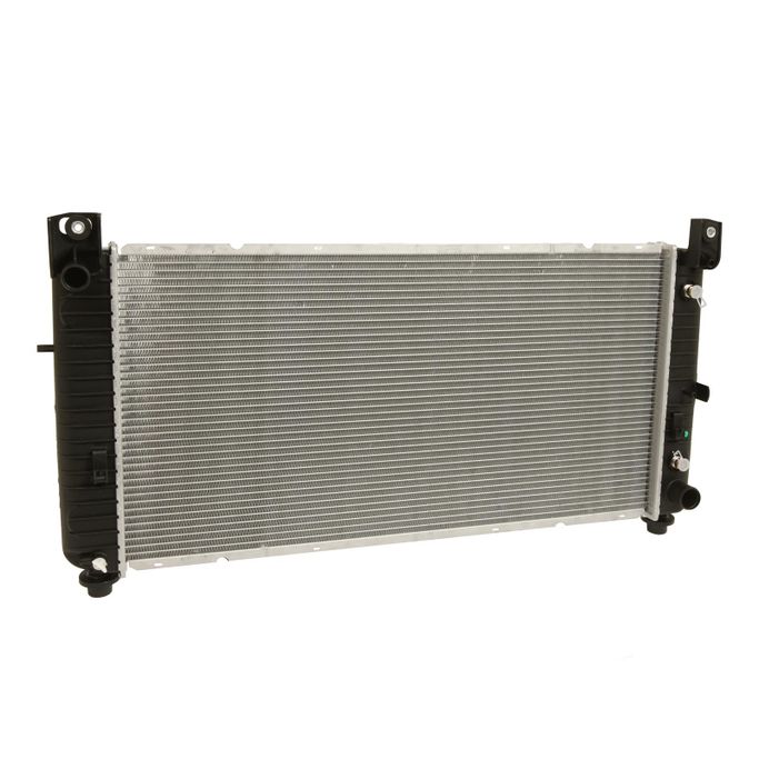 SUM-380536, Summit Racing™ Plastic/Aluminum Radiators SUM-380536 в ОАЭ, Дубай. Состояние - новое. Цена 950 AED. Фото, контакты продавца | AUTO.AE