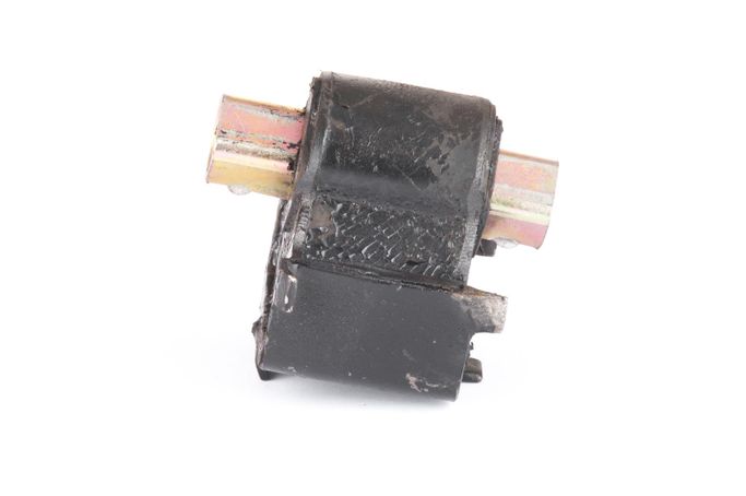 PIO-622617, Pioneer Transmission Mounts 622617 في الإمارات العربية المتحدة, دبي. Condition - new. Price ⁦50 AED⁩. Photo, seller contacts | AUTO.AE